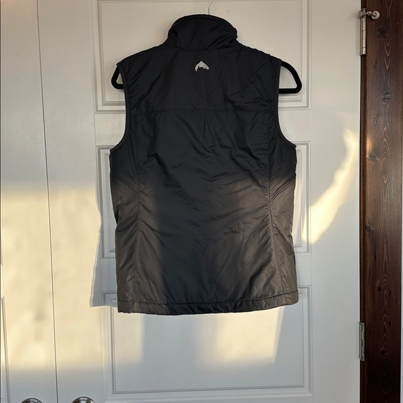 Simms Vest - Picture 2 of 3